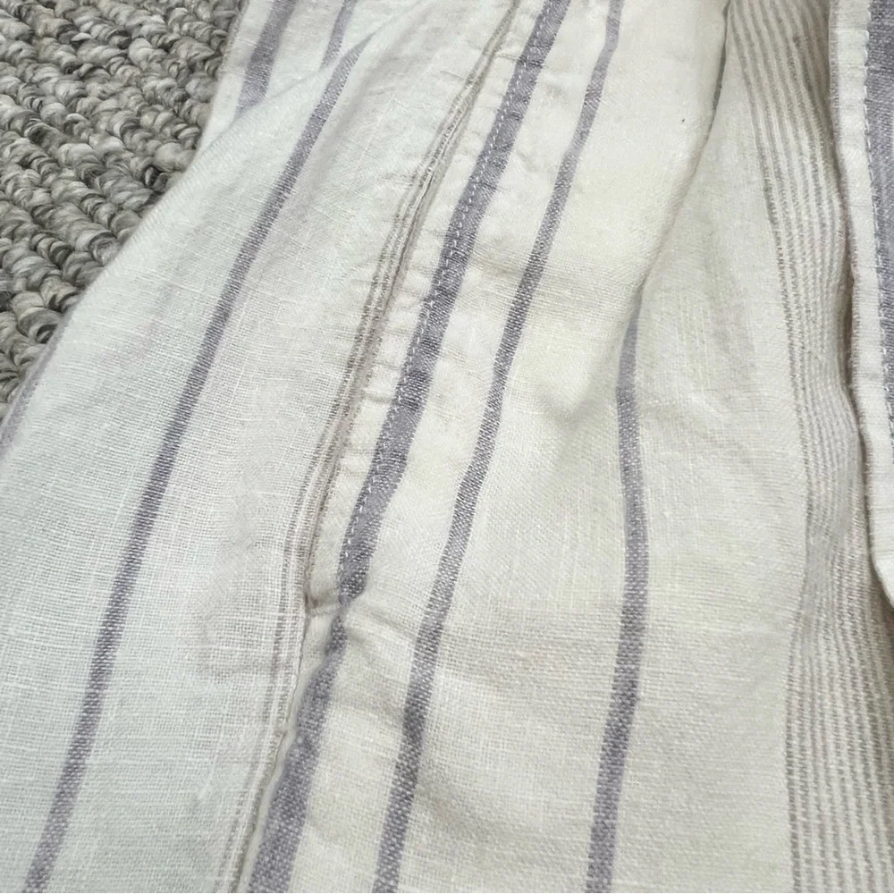 Aritzia Wilfred Gelas 100% linen striped belted paper bag shorts 2 - Picture 6 of 11